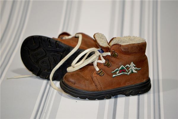 周公解梦梦到买鞋 周公解梦大全官网查询