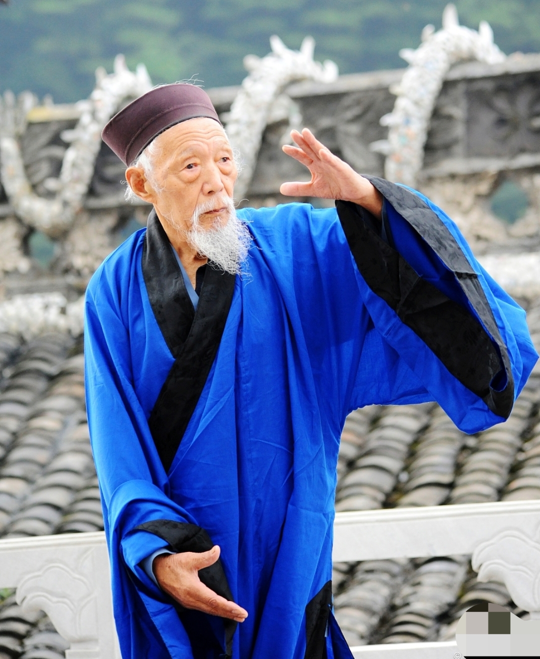 算命老六 男主角是老六的小说