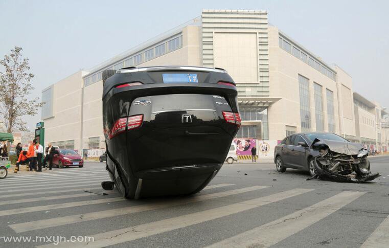 撞车码解梦 原版周公解梦撞车