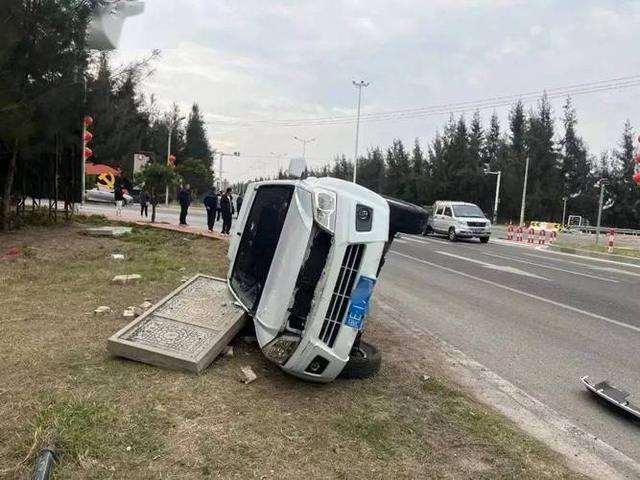 翻车解梦 梦见翻车但是人没事是什么预兆 翻车解梦 梦见翻车但是人没事是什么预兆