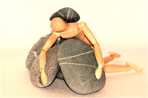 周公解梦爬墙 女人梦见自己爬墙 周公解梦爬墙 女人梦见自己爬墙