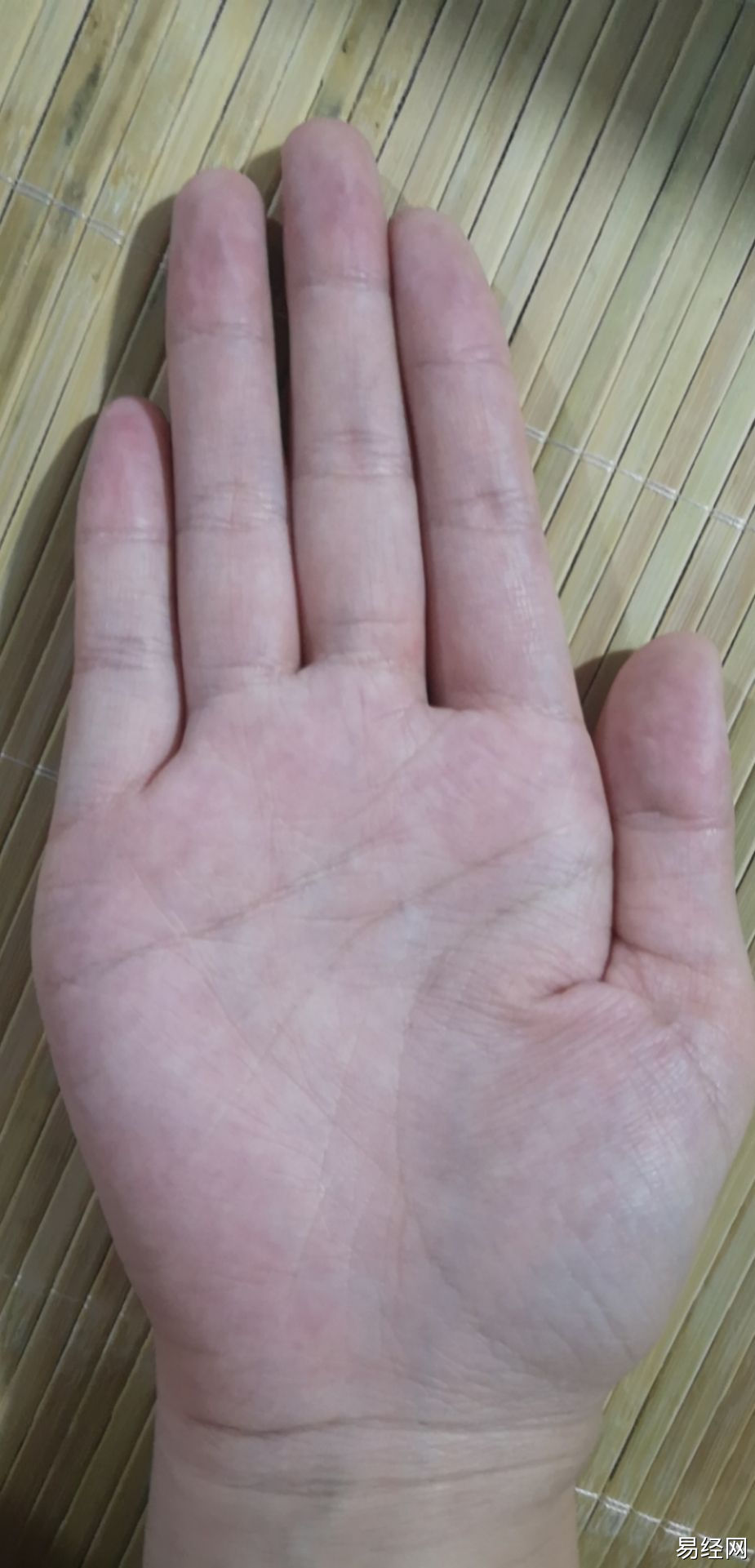 手相算命扫一扫 上等旺夫的女人手相 手相算命扫一扫 上等旺夫的女人手相