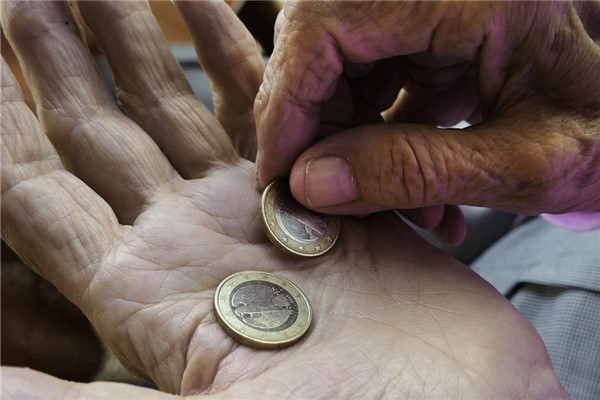 梦见进钱是什么预兆解梦 梦见进钱是什么预兆解梦女性