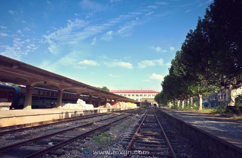 周公解梦火车 十大解梦书排行榜