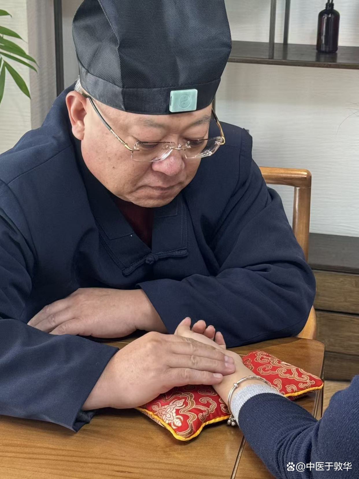 包含阜新算命最准的大师在哪里的词条